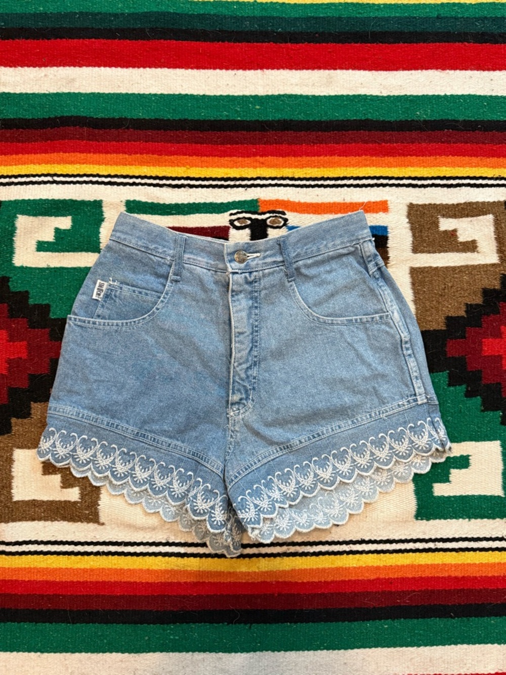 High-Waist Light Blue Denim Shorts with Scalloped Lace Trim